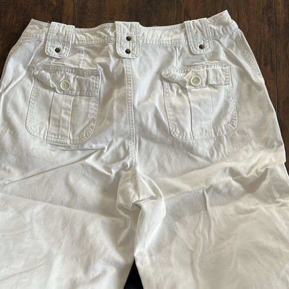 Caribbean Joe Woman let go White Cropped Pants size 10 In GUC - Picture 4 of 7